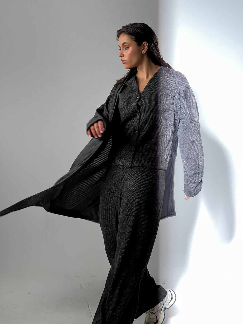 Flow set gray