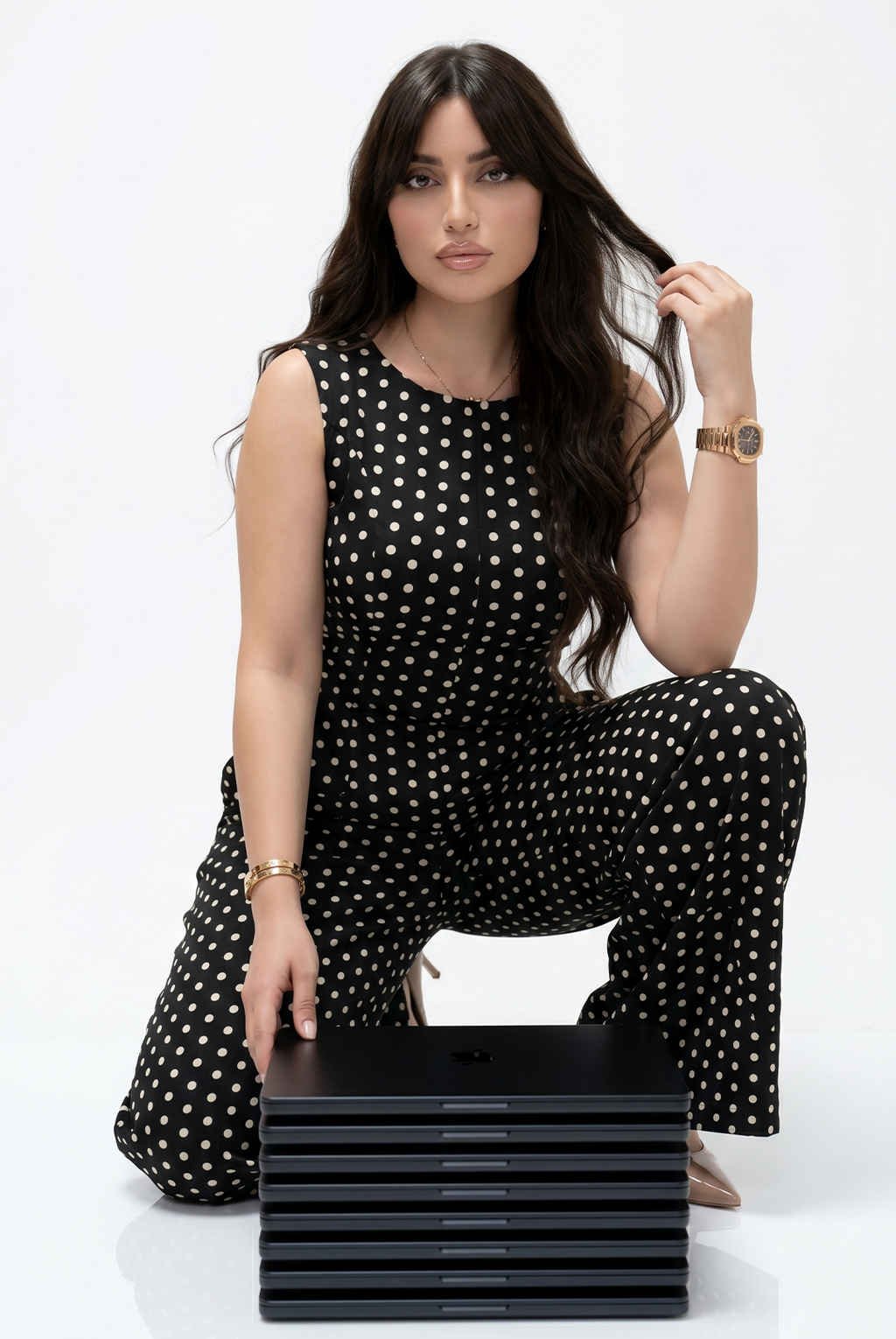 Polka black glow