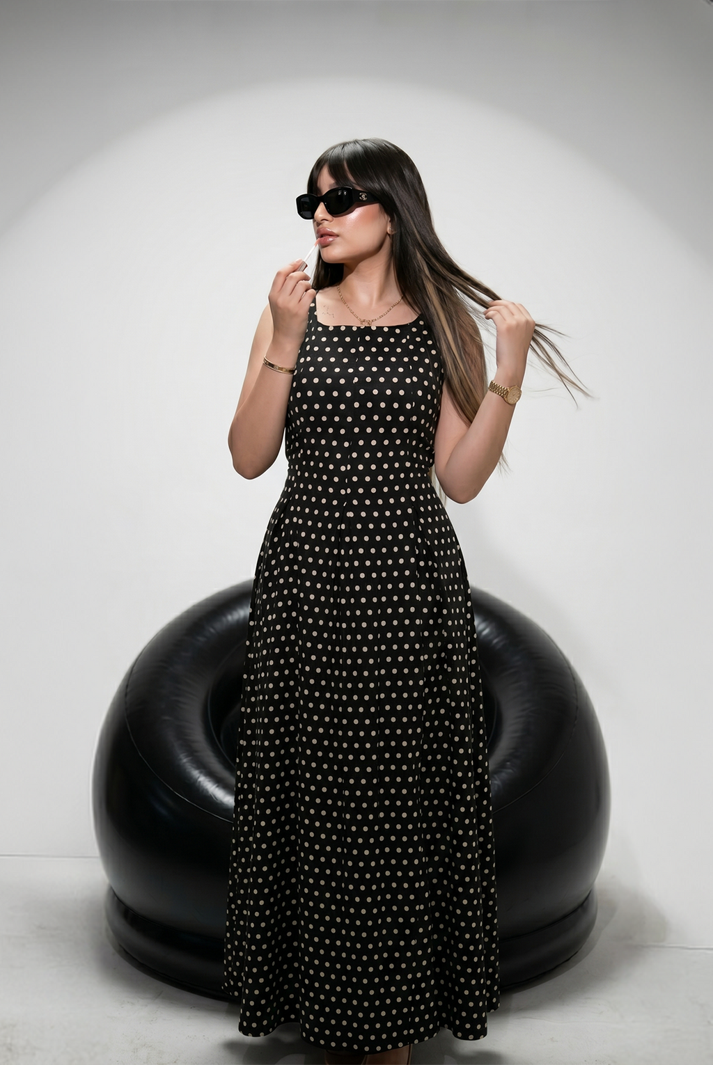 Polka black